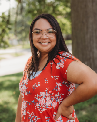 Courtney Walker WEB